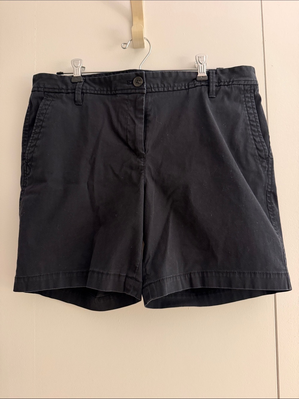Talbots Black Women's Relaxed Chino Shorts